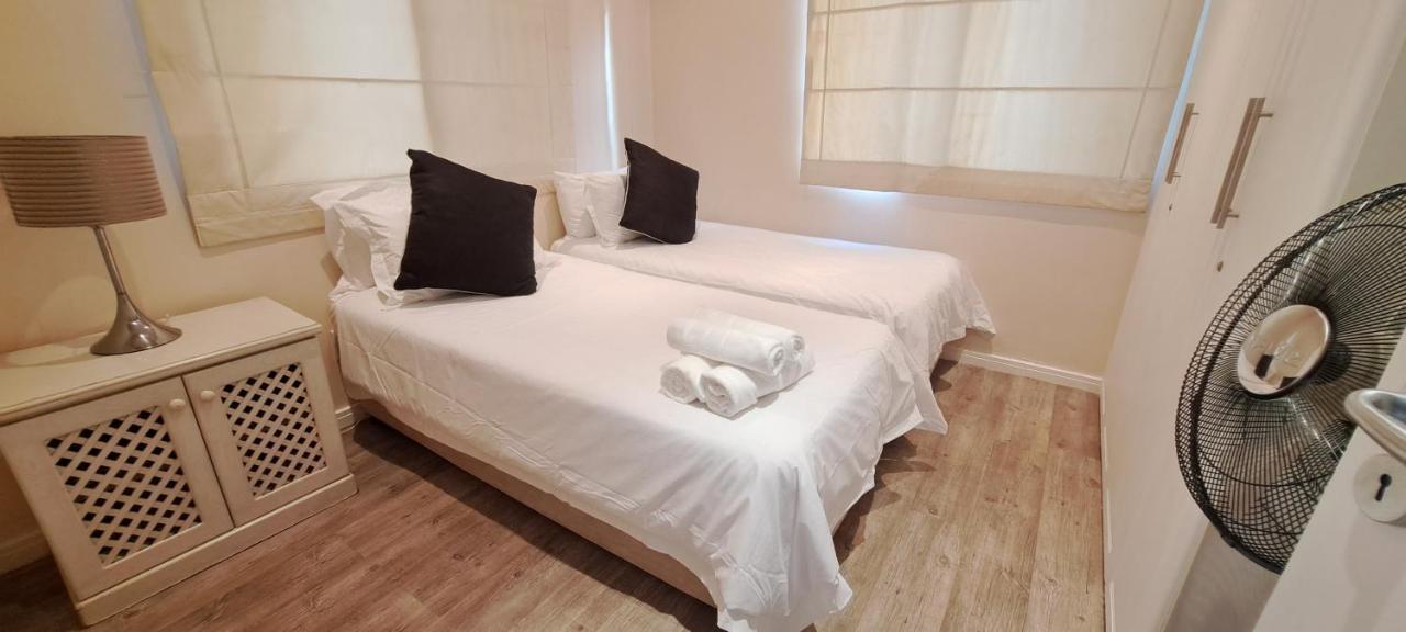 V&A Waterfront Marina Family Apartment 101 Altmore Kapsztad Zewnętrze zdjęcie